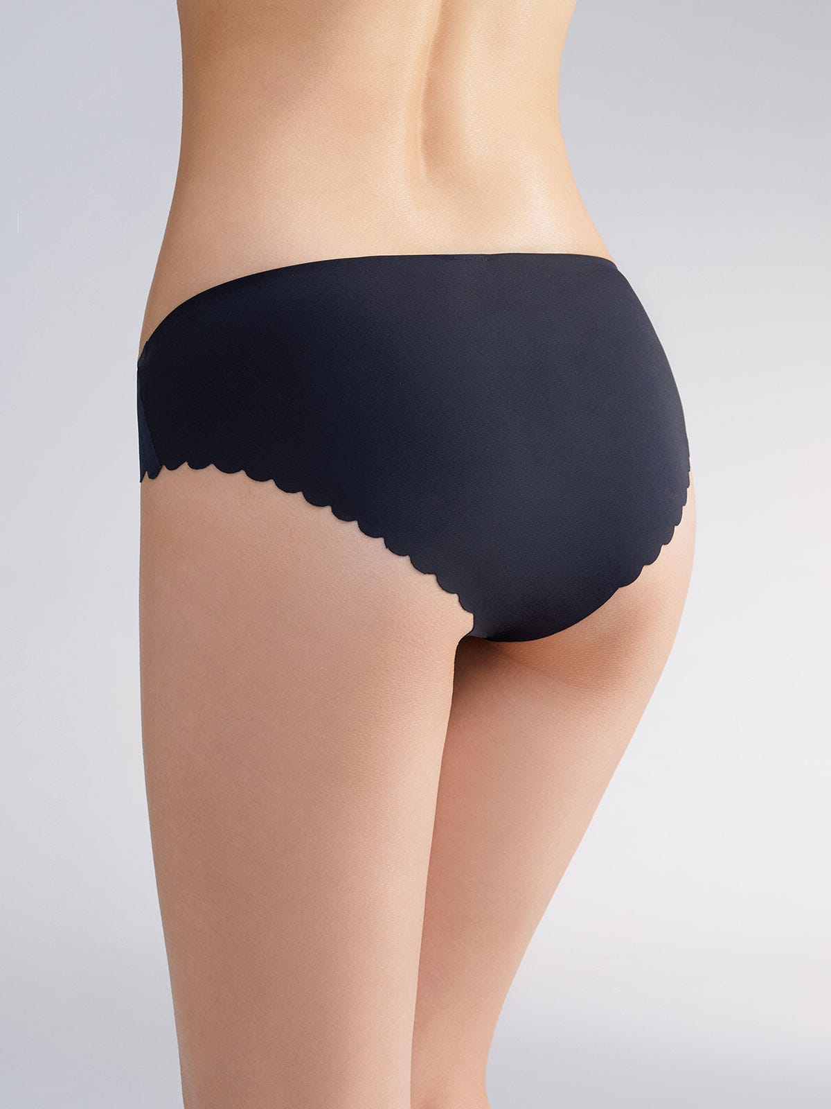 SAZ SOLID, Seamless Hipster Panty - 8f6-black