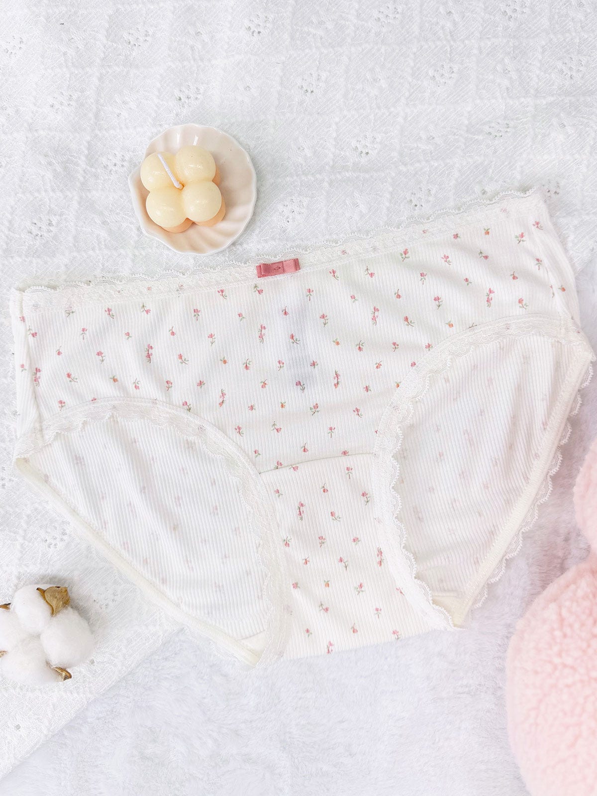 GUPPY AOP, Marshmallow Modal Hiphugger Panty - 8S6-OffWhite