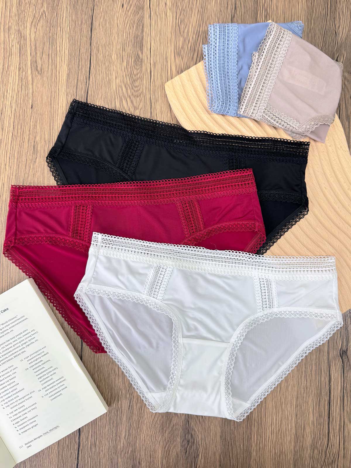 HANANO SOLID, Micro Hipster Panty - 8S6-OffWhite